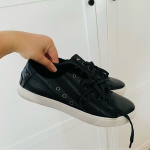 Men’s Joe’s Black Sneakers Size 9